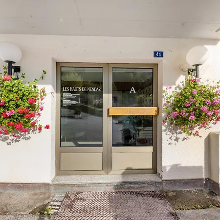 Daire Les Hauts-de-nendaz A H2 - 5 Pers - In & Out